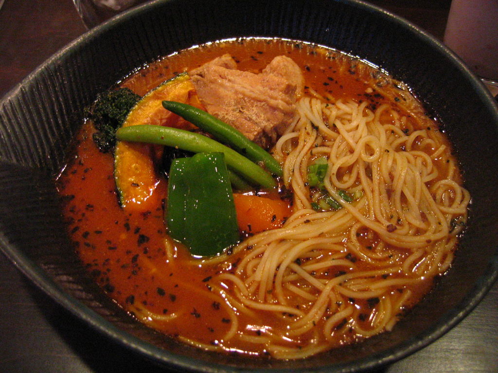 lavi平岸の「角煮と野菜」
ライスヌードル
キーワード: 札幌エリア スープカレー