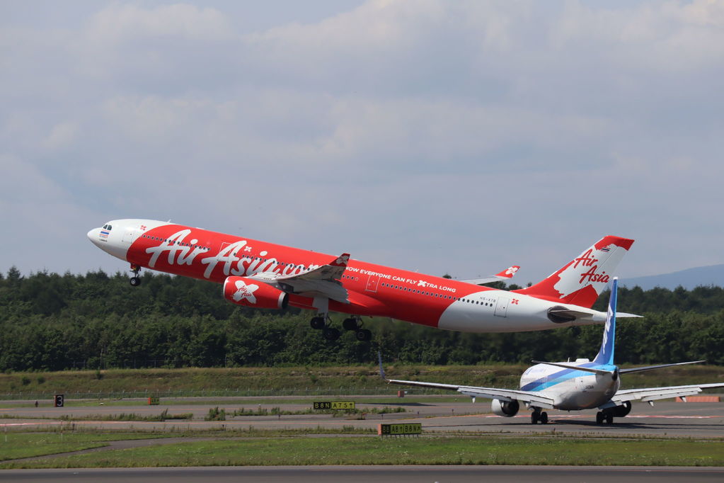 Air Asia
キーワード: AirAsia