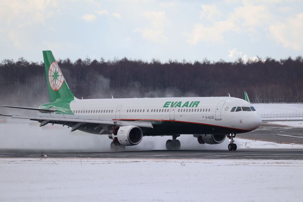 EVA
雪煙
キーワード: EVA