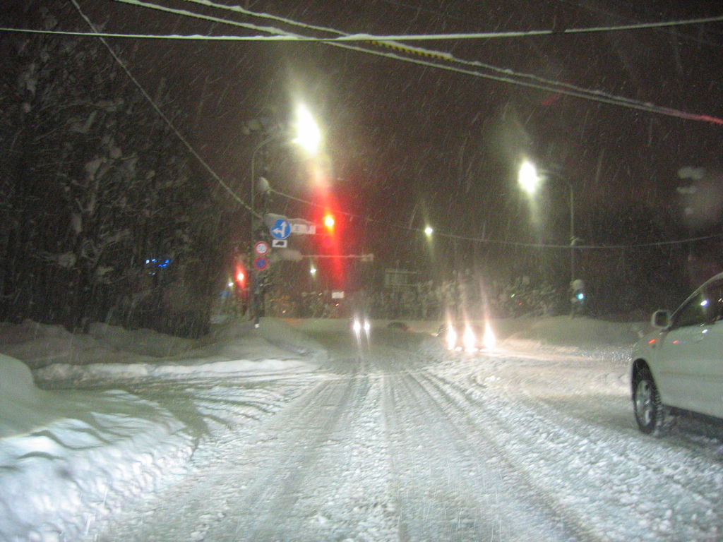雪
王子製紙の前の交差点
キーワード: 石狩エリア 夜景 冬景色